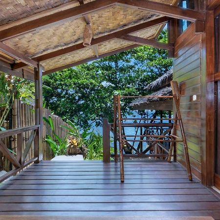 Janji Laut Resort Tanahwangko Buitenkant foto