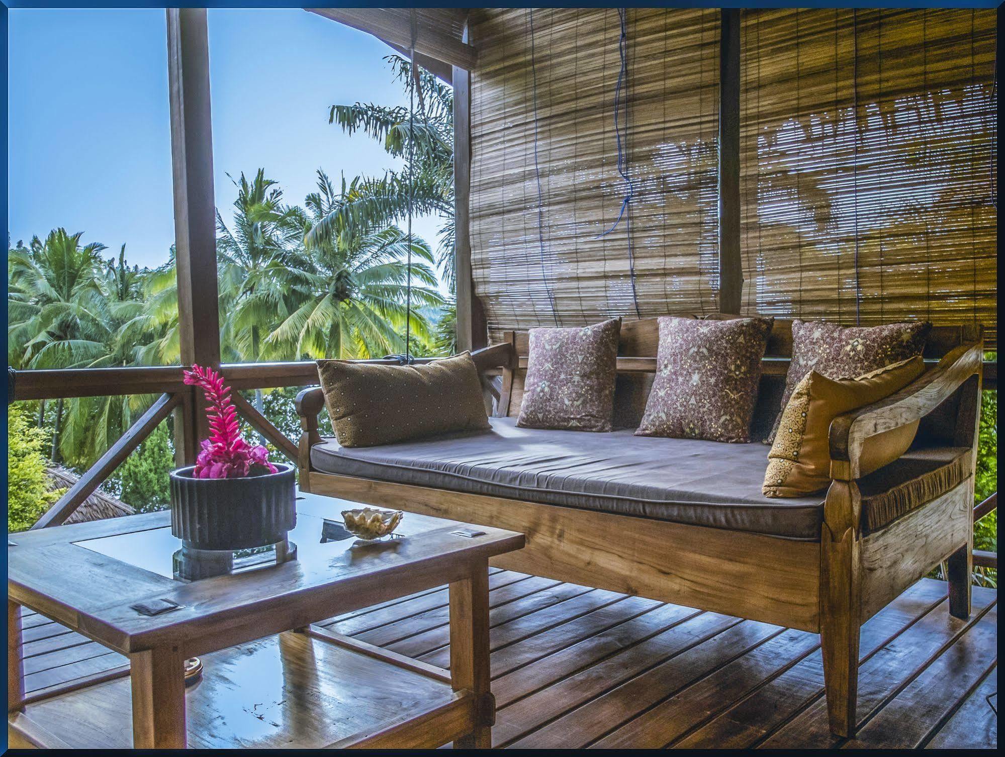 Janji Laut Resort Tanahwangko Buitenkant foto