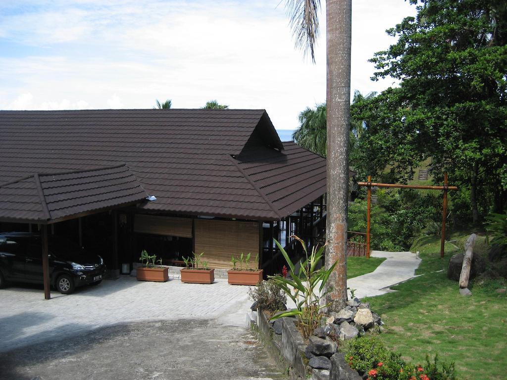 Janji Laut Resort Tanahwangko Buitenkant foto