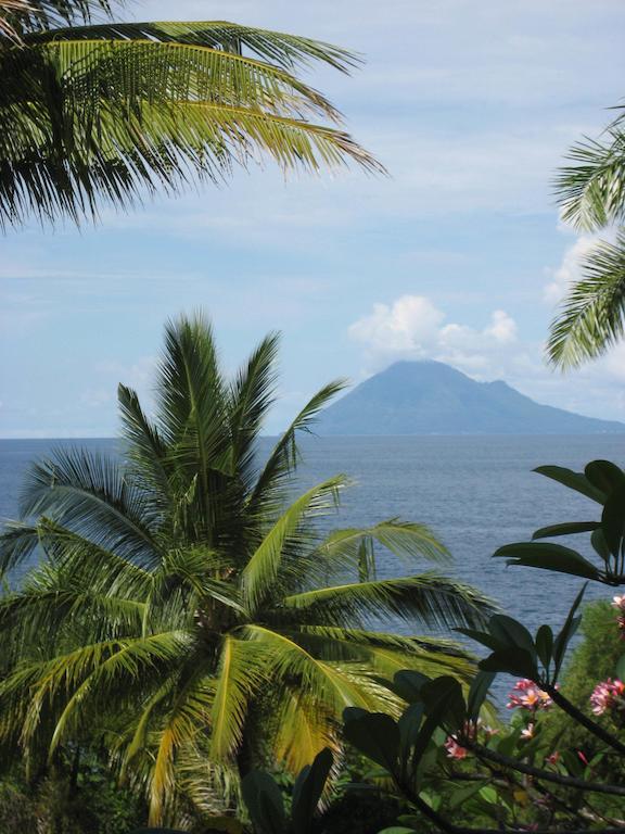 Janji Laut Resort Tanahwangko Buitenkant foto